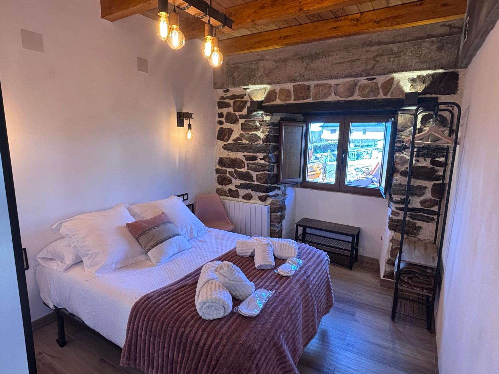 Вилла 27A01 Casa Uria - Cam. Santiago Berducedo Экстерьер фото